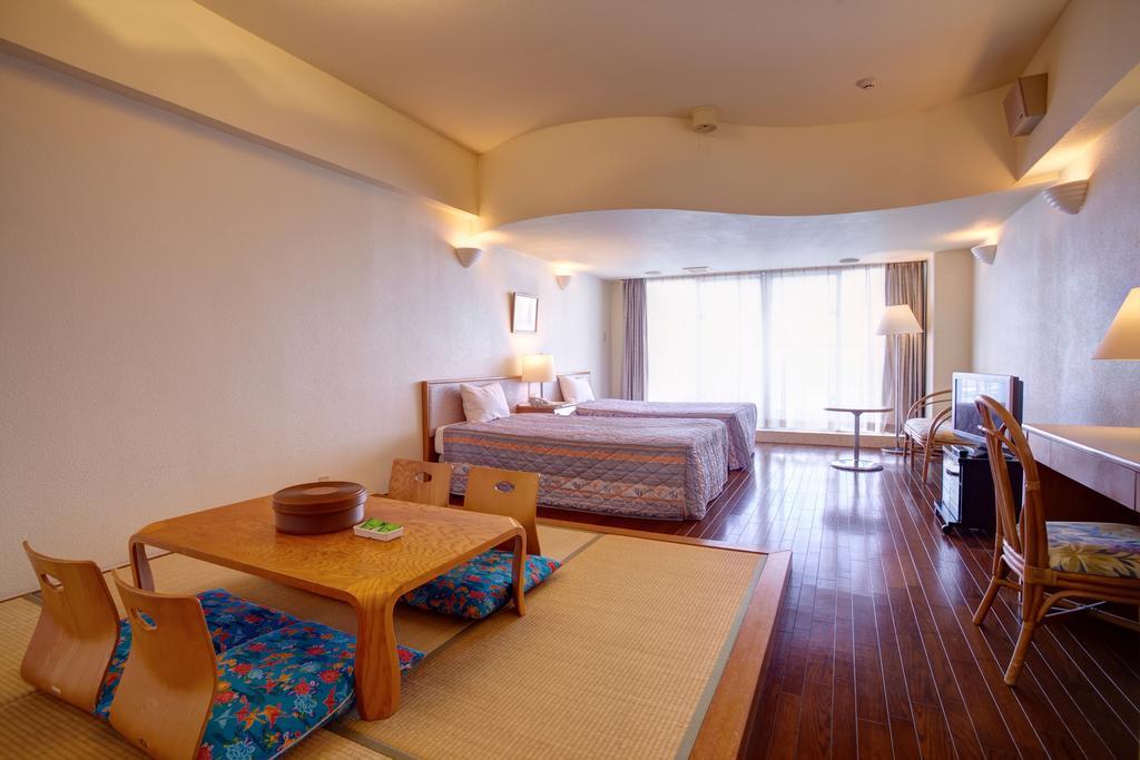 Hotel Yugaf Inn Bise Motobu Pokój zdjęcie